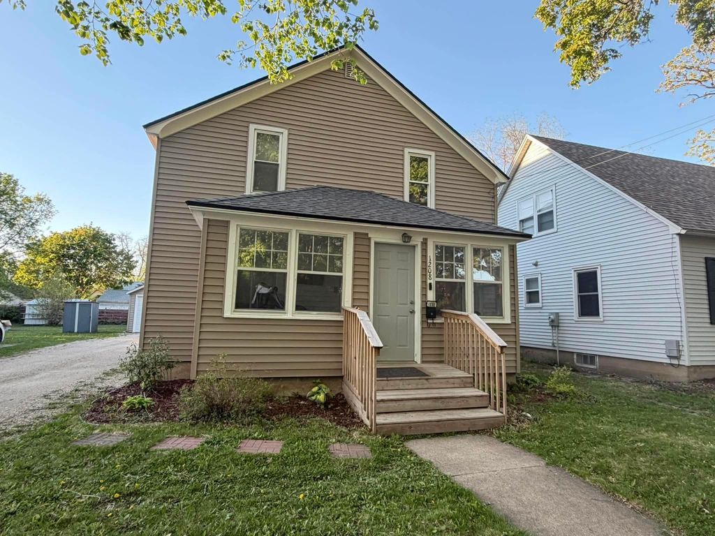Photo of 1208 5th Avenue NW, Austin, MN 55912 (MLS # 7075616)