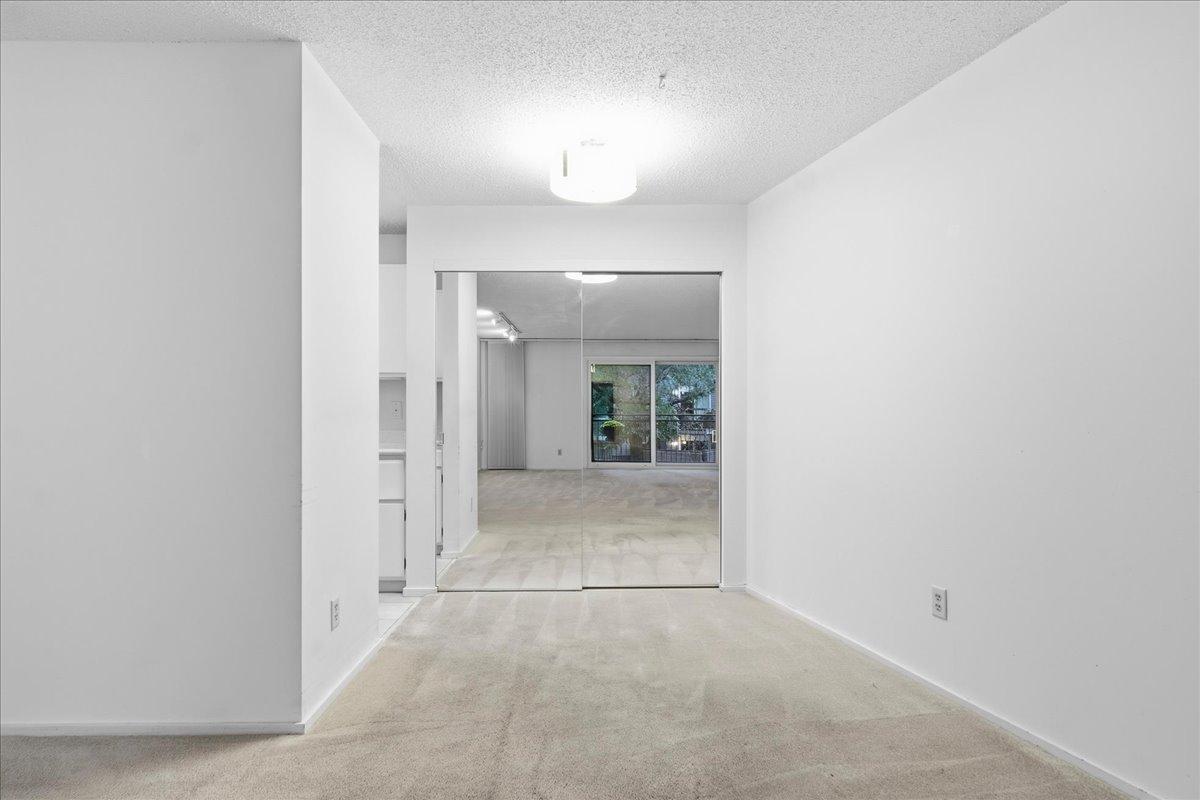 210 W Grant Street 218