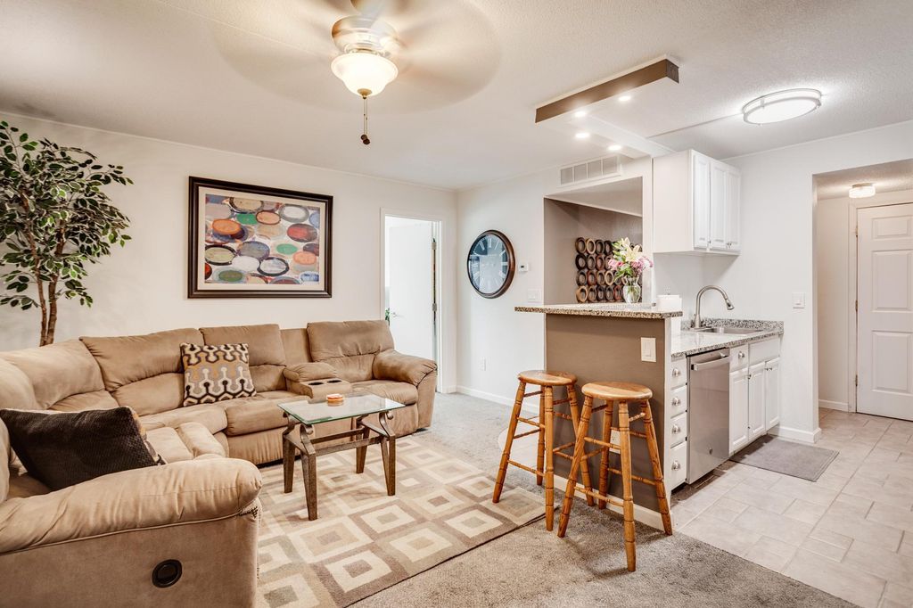 Photo of 1920 S 1st Street #202, Minneapolis, MN 55454 (MLS # 6811471)