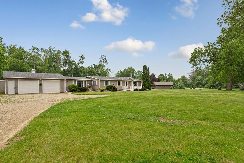 Photo of 18221 Roberds Lake Boulevard, Faribault, MN 55021 (MLS # 6737213)