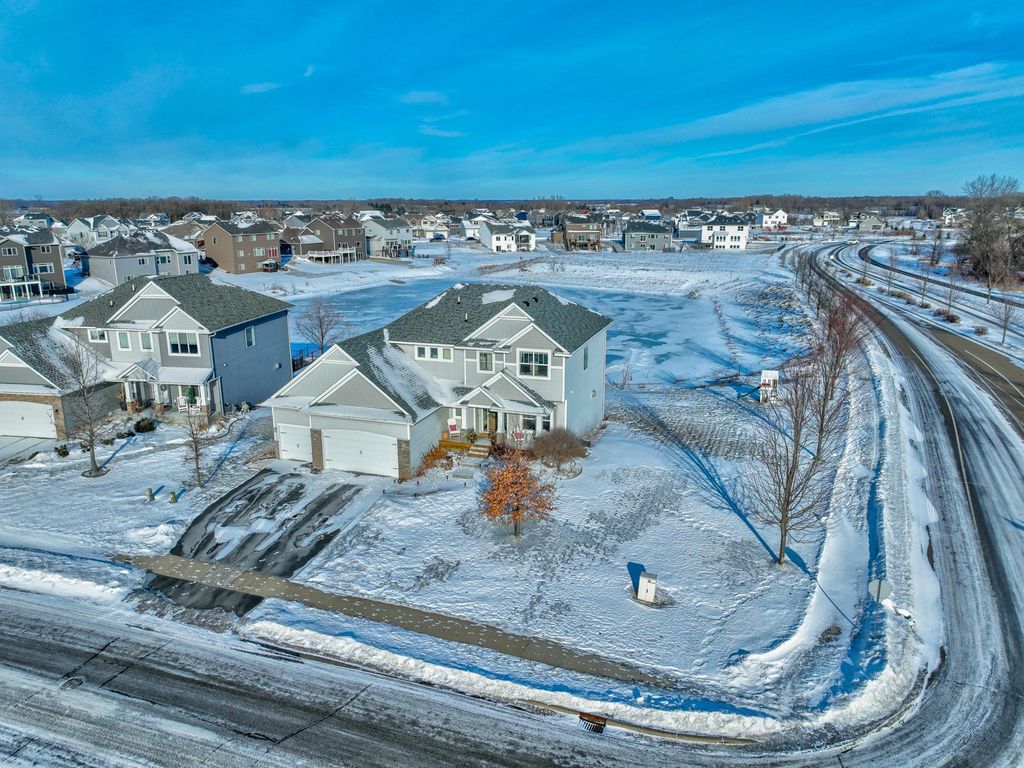 Photo of 4798 Prairie Trail N, Hugo, MN 55038 (MLS # 7017258)