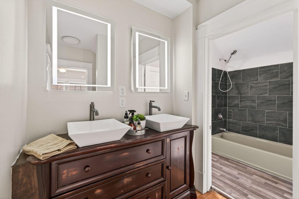 Photo of 776 Andrew Street, Saint Paul, MN 55107 (MLS # 7051050)