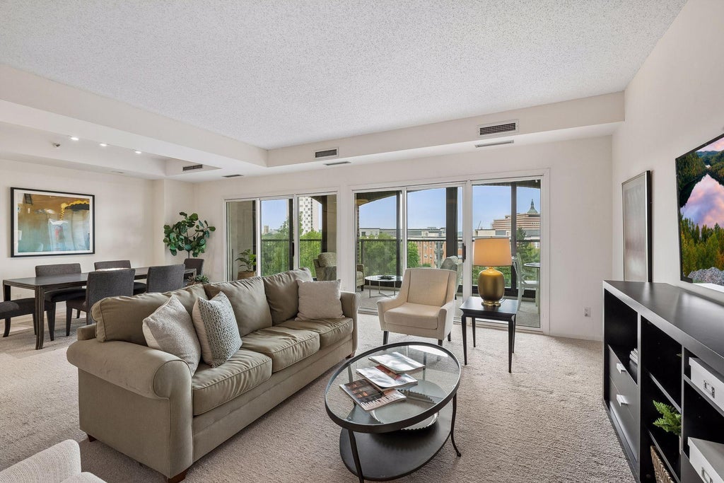 Photo of 1201 Yale Place #403, Minneapolis, MN 55403 (MLS # 7141718)