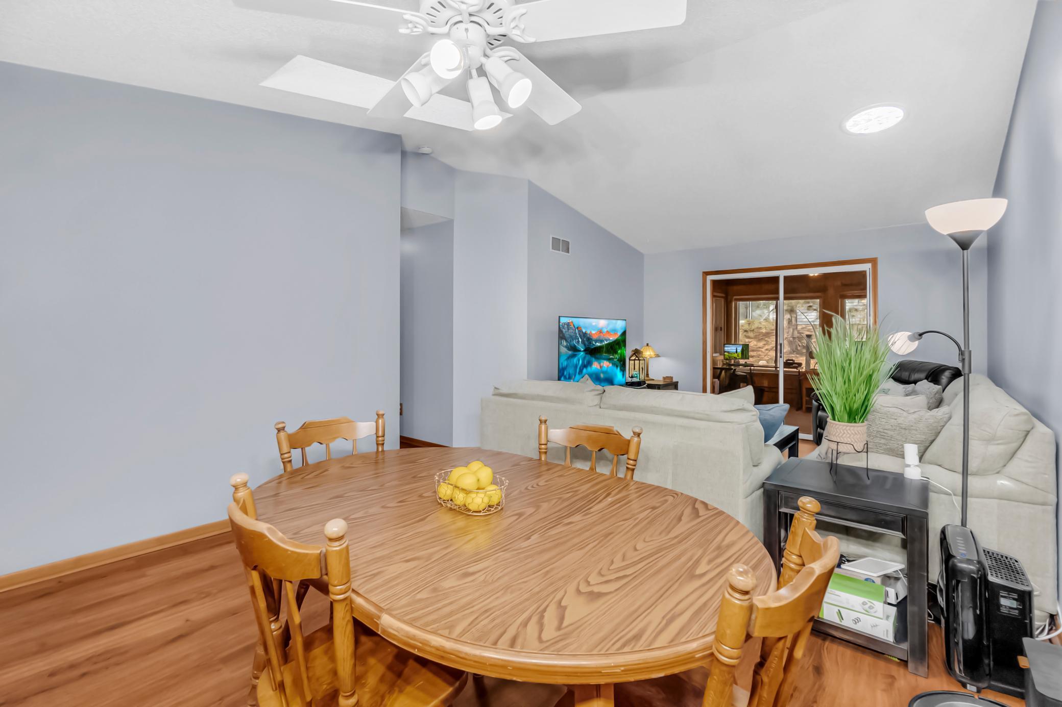 14231 Glencove Trail