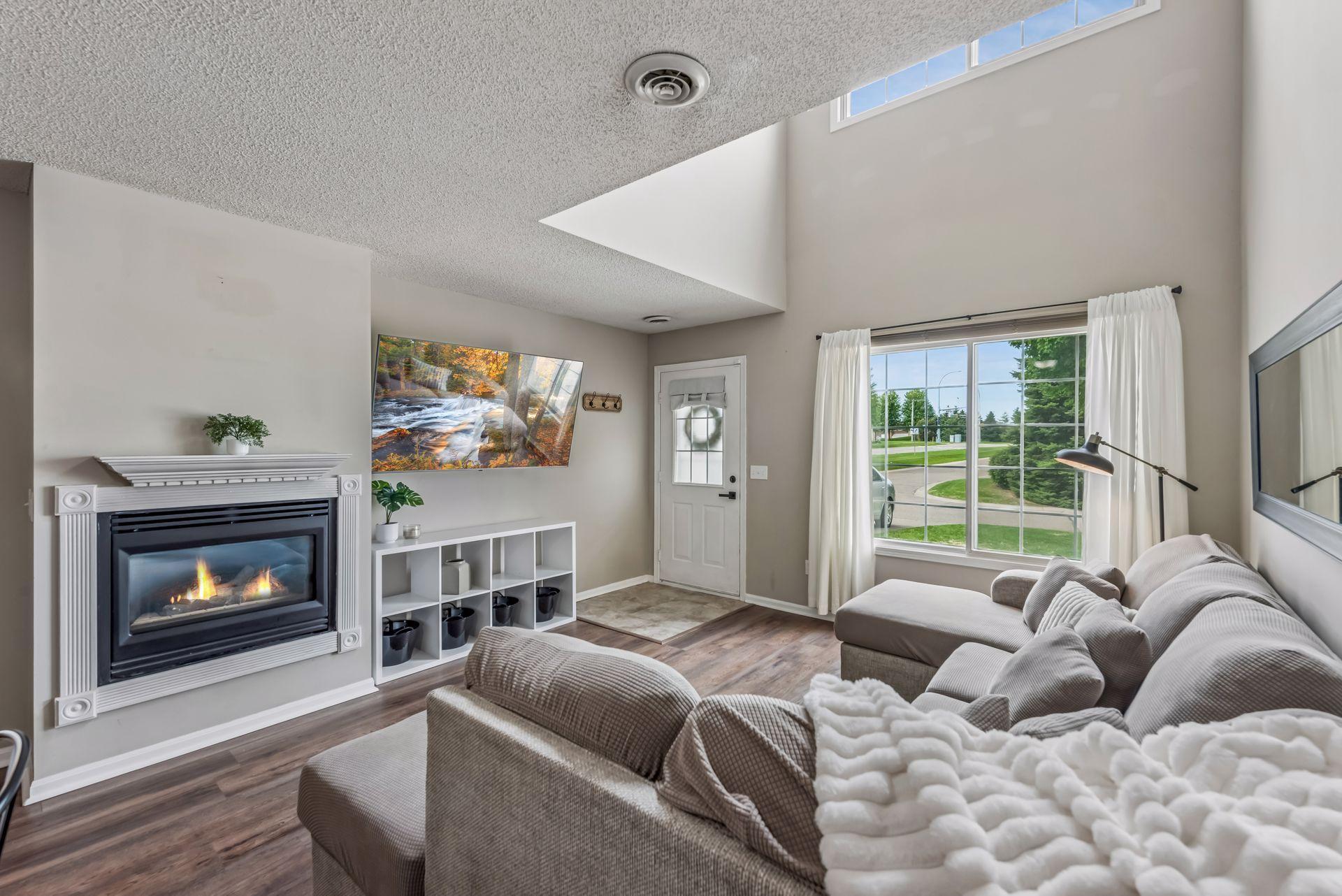 330 Leeward Trail