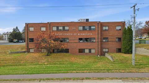 2015 Rice Street Roseville MN 55113