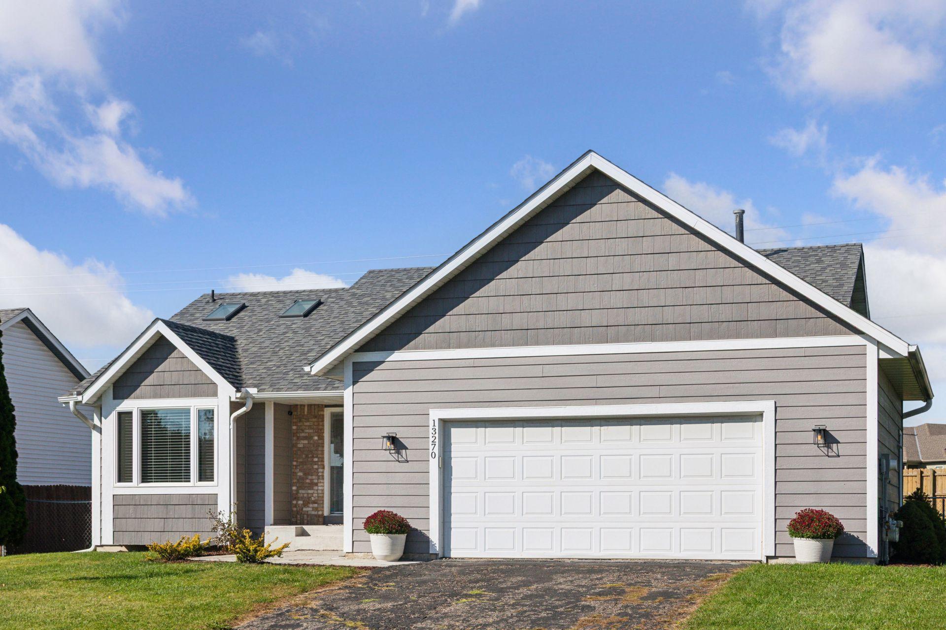 13270 Brunswick Avenue S