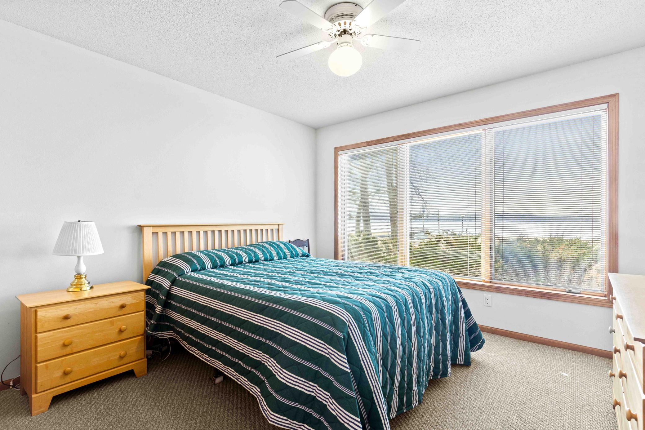Detroit Lakes, Minnesota, 56501, United States, 6 Bedrooms Bedrooms, ,3 BathroomsBathrooms,Residential,Active,2031038
