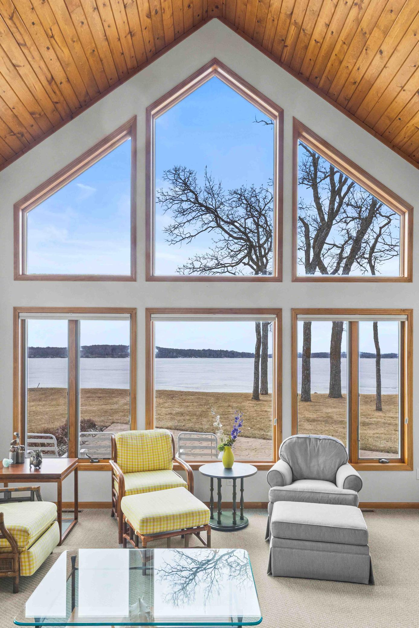 Detroit Lakes, Minnesota, 56501, United States, 6 Bedrooms Bedrooms, ,3 BathroomsBathrooms,Residential,Active,2031038