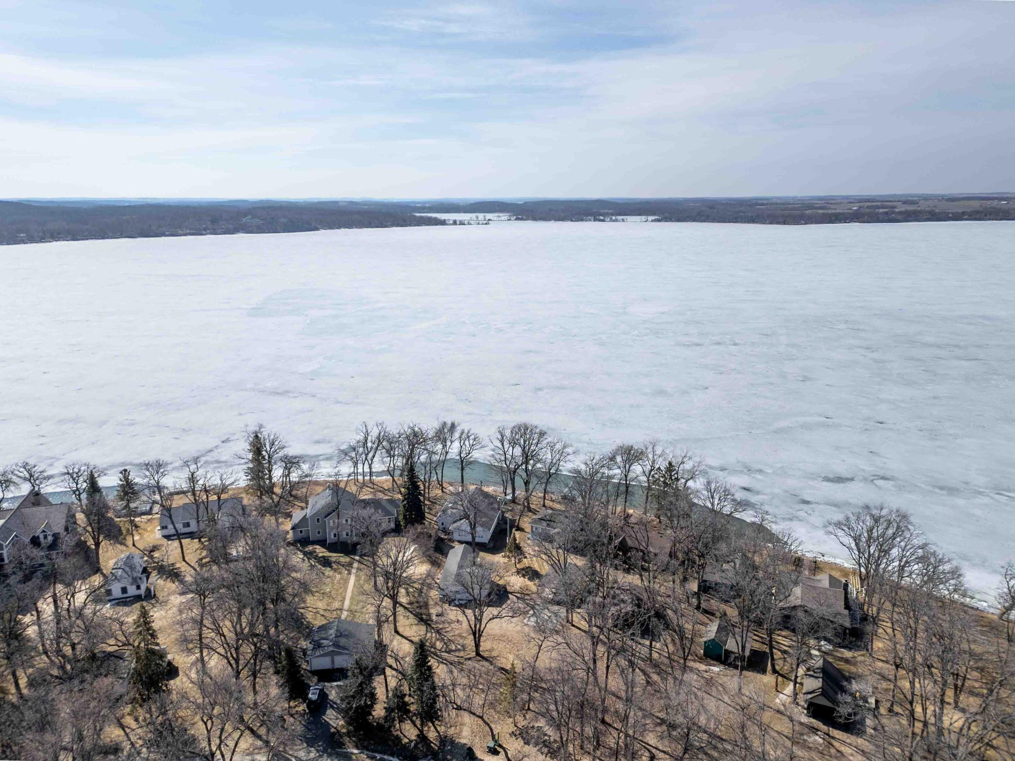 Detroit Lakes, Minnesota, 56501, United States, 6 Bedrooms Bedrooms, ,3 BathroomsBathrooms,Residential,Active,2031038