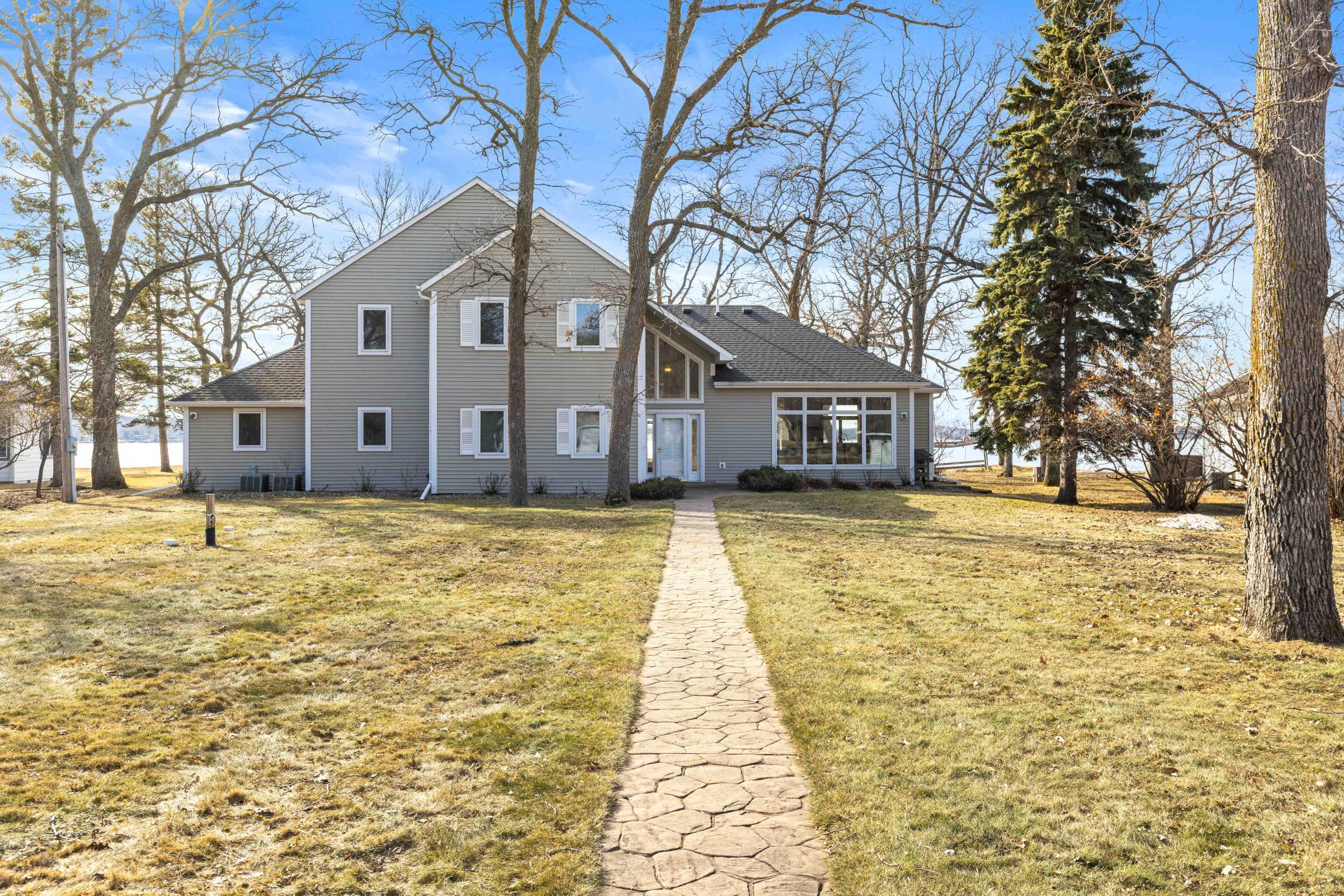 Detroit Lakes, Minnesota, 56501, United States, 6 Bedrooms Bedrooms, ,3 BathroomsBathrooms,Residential,Active,2031038