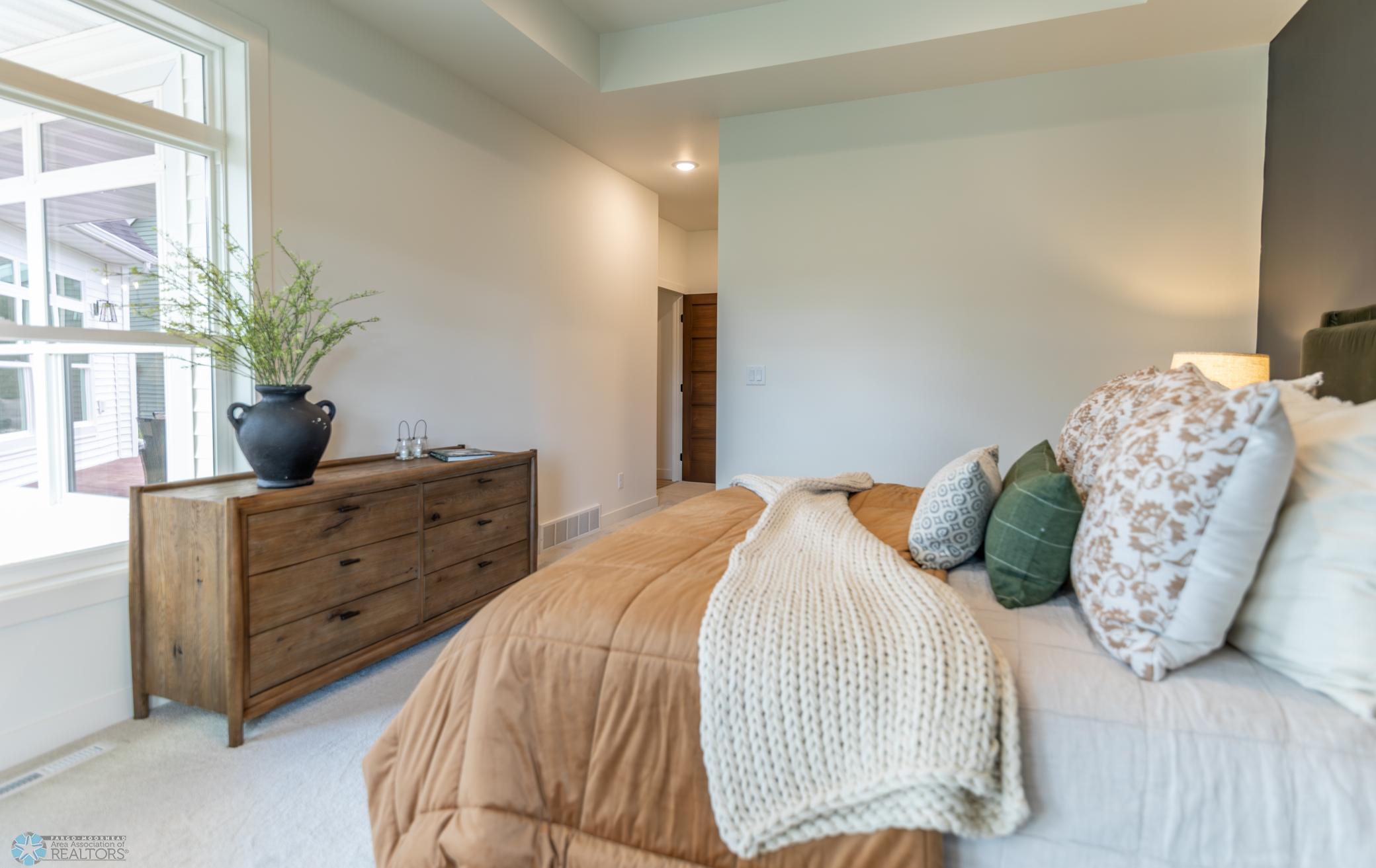 West Fargo, North Dakota 58078, United States, 3 Bedrooms Bedrooms, ,3 BathroomsBathrooms,Residential,Active,257236