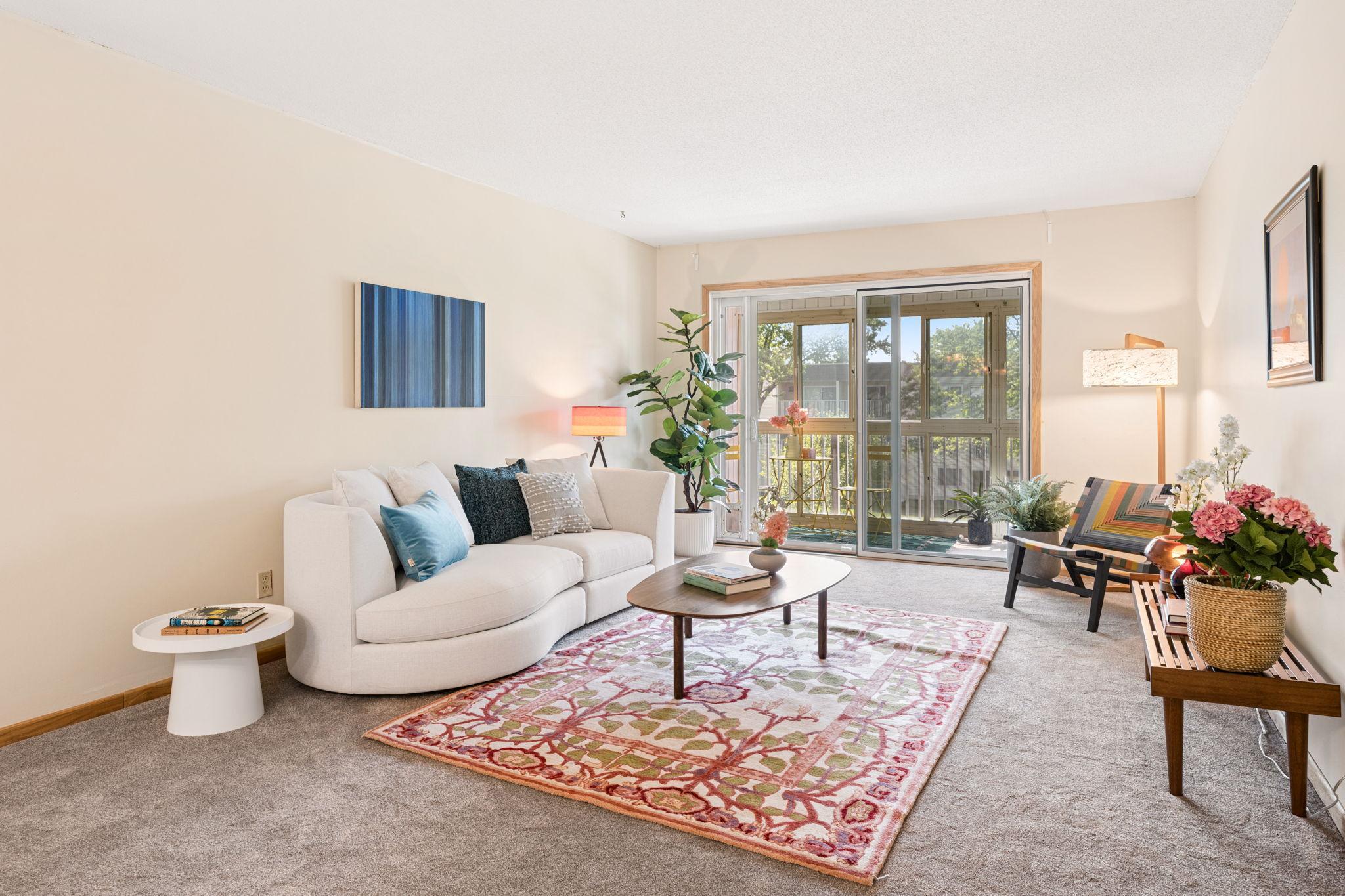 130 E Demont Avenue E 348