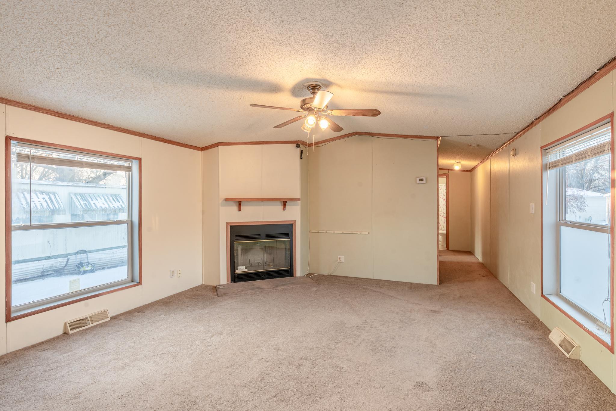 2244 Buckingham Lane