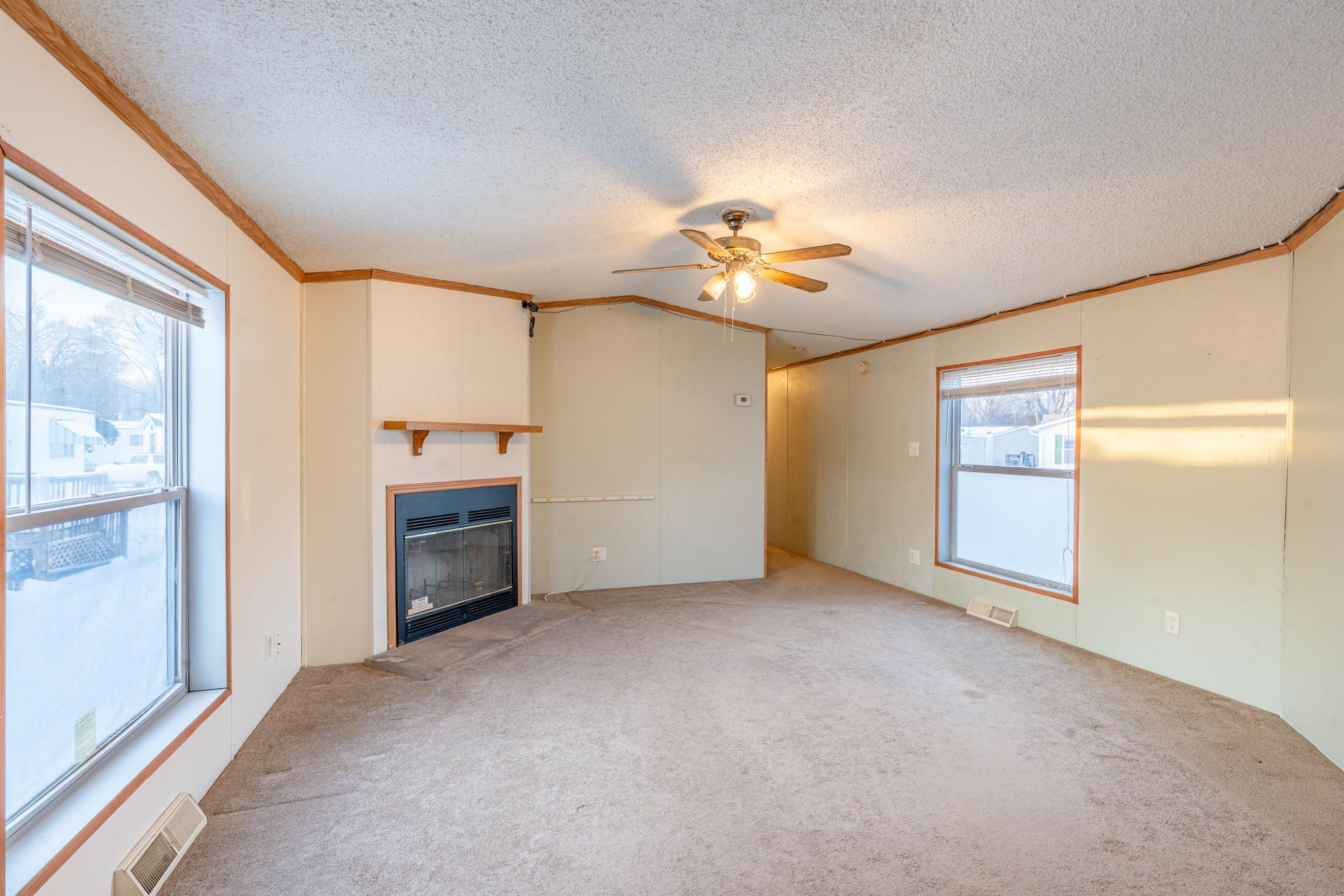 2244 Buckingham Lane