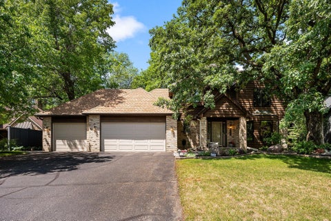 Photo of 4769 White Oak Court, Eagan, MN 55122 (MLS # 7075881)