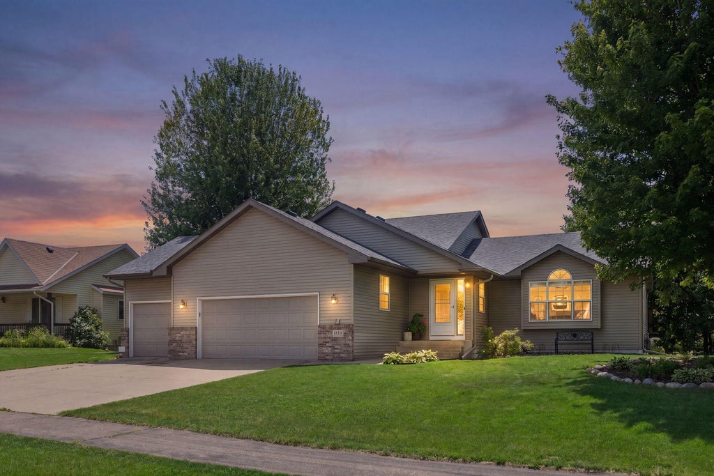 Photo of 1174 Hidden Creek Boulevard, Mayer, MN 55360 (MLS # 7092261)