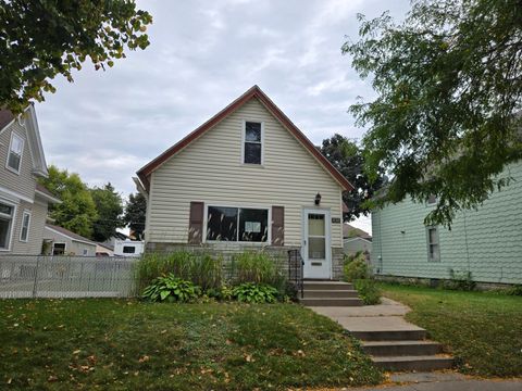 434 Arbor Street Saint Paul MN 55102
