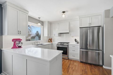 8671 Red Oak Drive Eden Prairie MN 55347