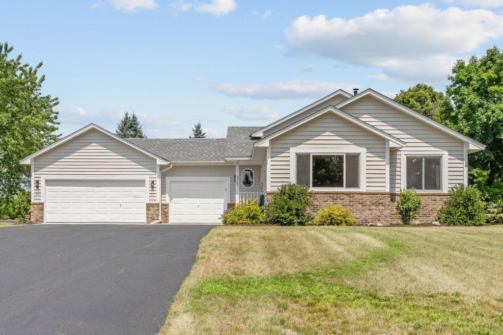 Photo of 3285 129th Lane NW, Coon Rapids, MN 55448 (MLS # 7158392)