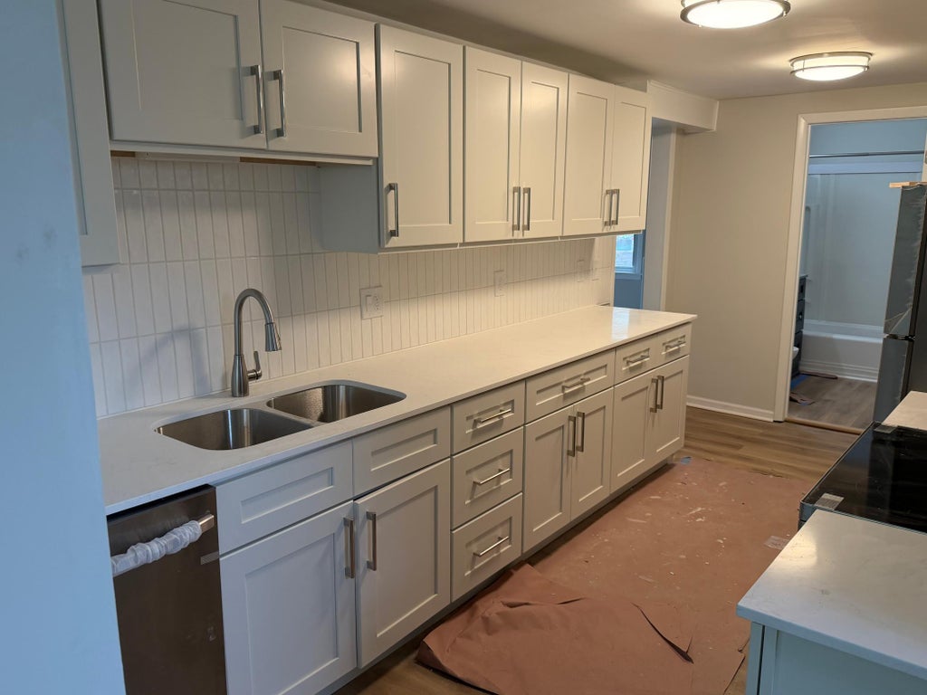 Photo of 115 23rd Avenue S, South Saint Paul, MN 55075 (MLS # 7145507)