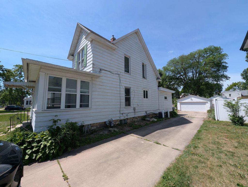 Photo of 119 8th Avenue SE, Rochester, MN 55904 (MLS # 7086159)