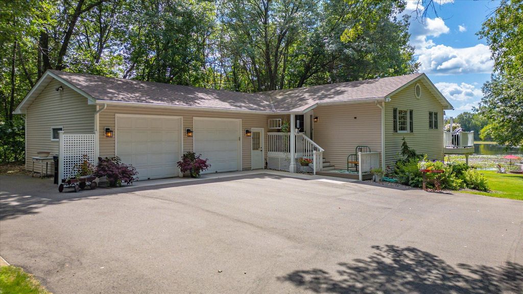 Photo of 24140 W Fawn Road NE, Stacy, MN 55079 (MLS # 6775942)