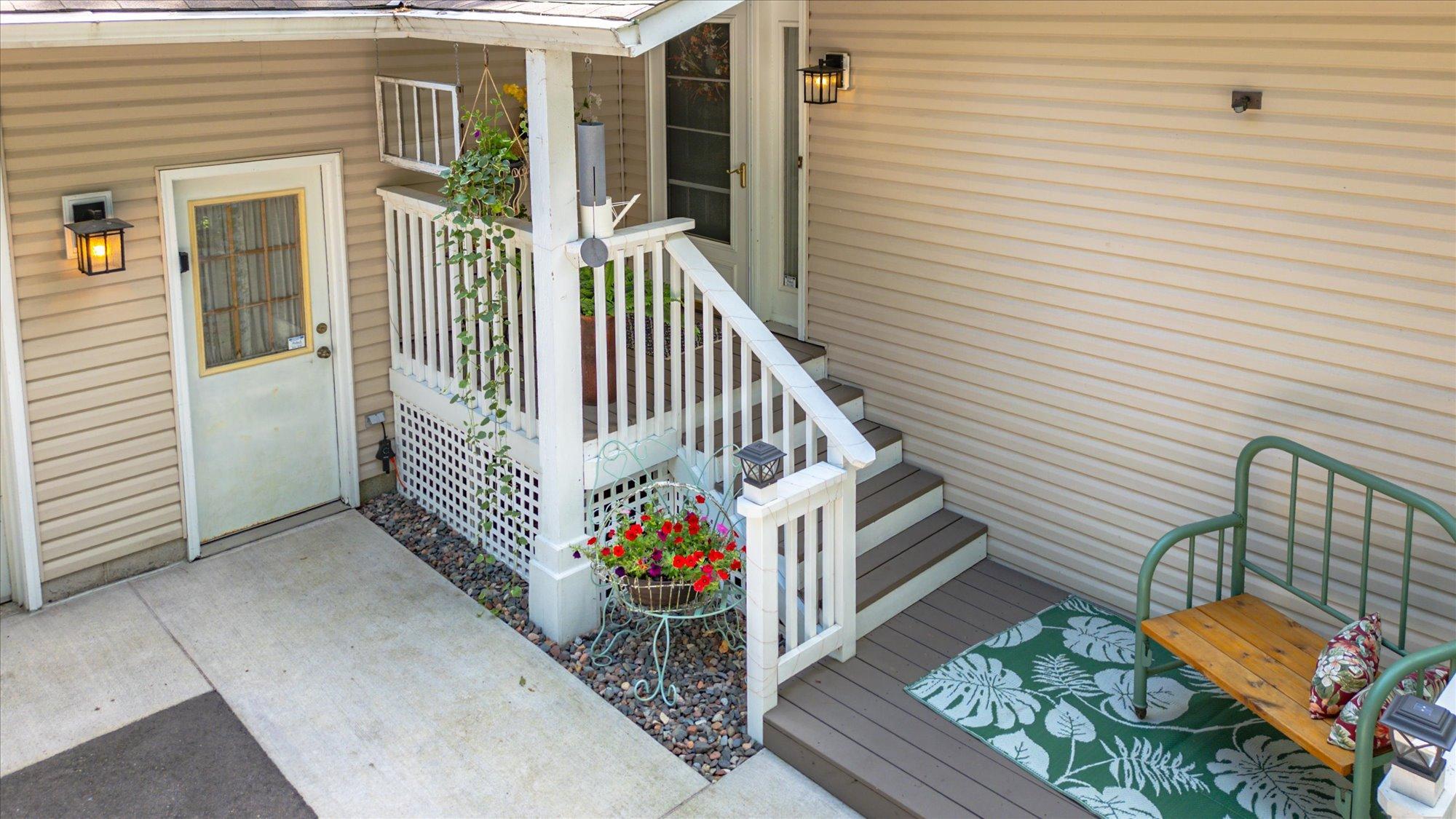 24140 W Fawn Road NE