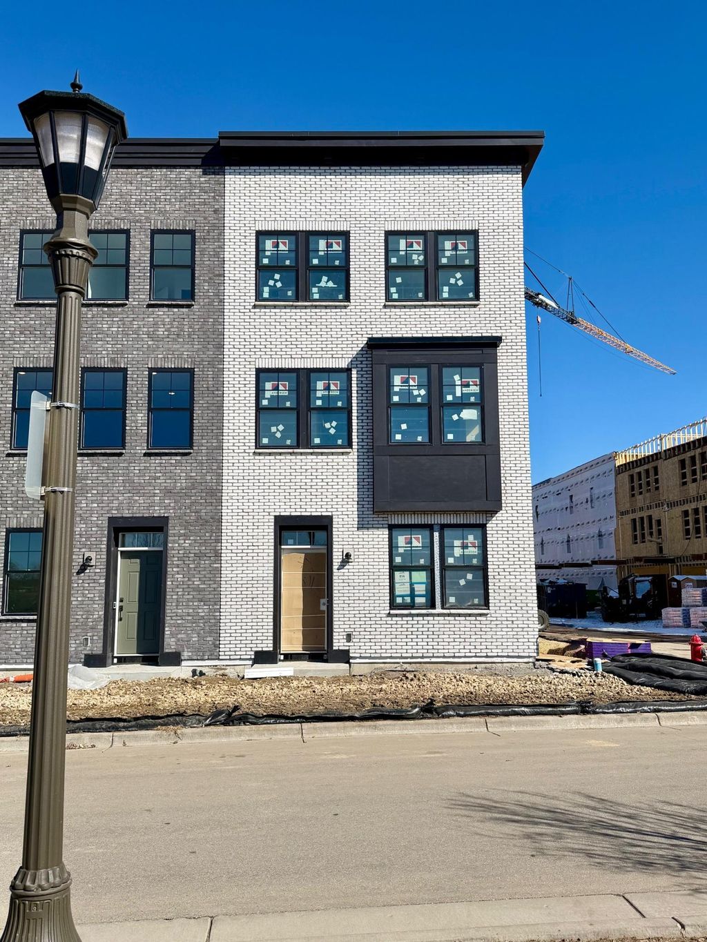 Photo of 856 Woodlawn Avenue, Saint Paul, MN 55116 (MLS # 7035482)