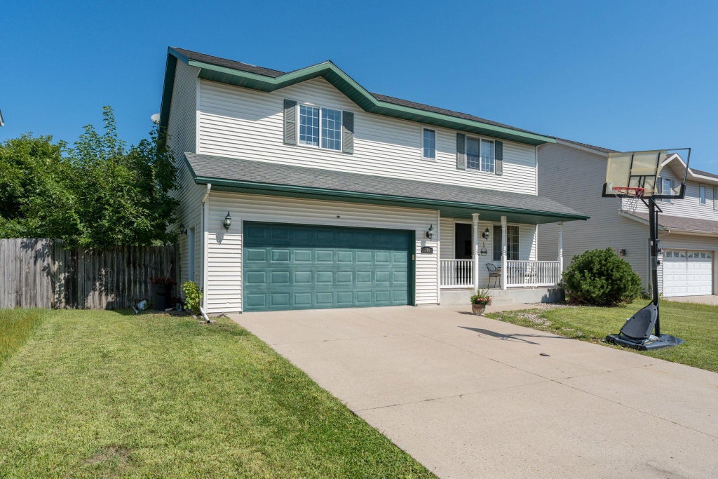 Photo of 144 Savannah Court, Mankato, MN 56001 (MLS # 7138404)