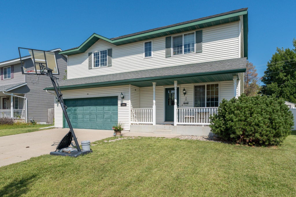 Photo of 144 Savannah Court, Mankato, MN 56001 (MLS # 7138404)