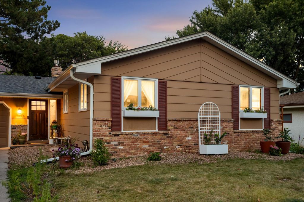 Photo of 1465 18th Avenue NW, New Brighton, MN 55112 (MLS # 7111005)