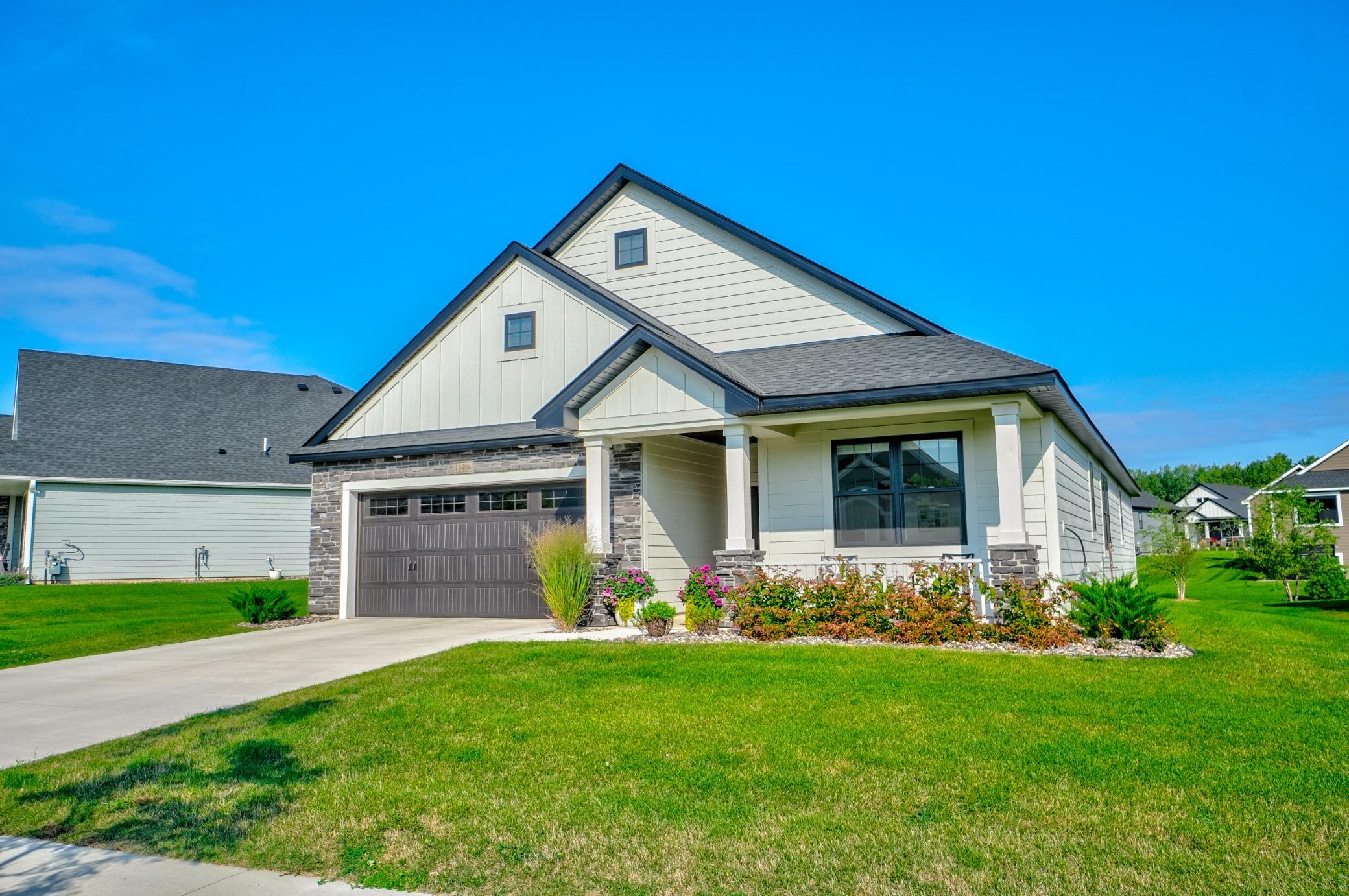 11404 Kings Court N