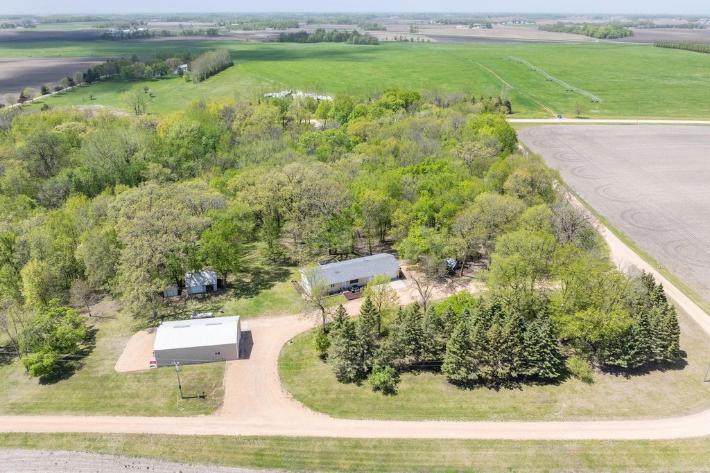 Photo of 37285 161st Avenue, Montgomery, MN 56069 (MLS # 7074946)