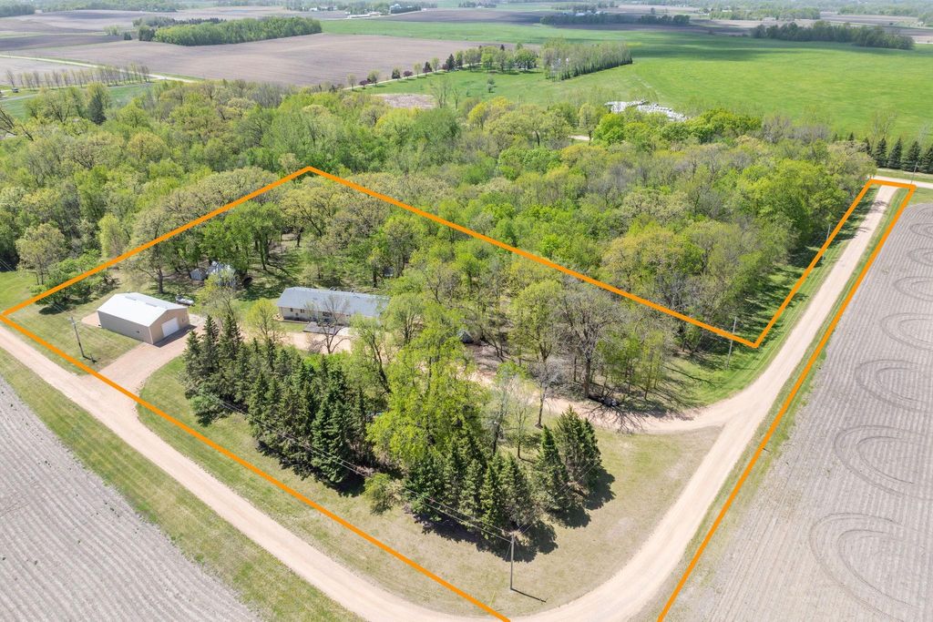 Photo of 37285 161st Avenue, Montgomery, MN 56069 (MLS # 7074946)