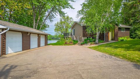 2270 Manning Trail N Lake Elmo MN 55042