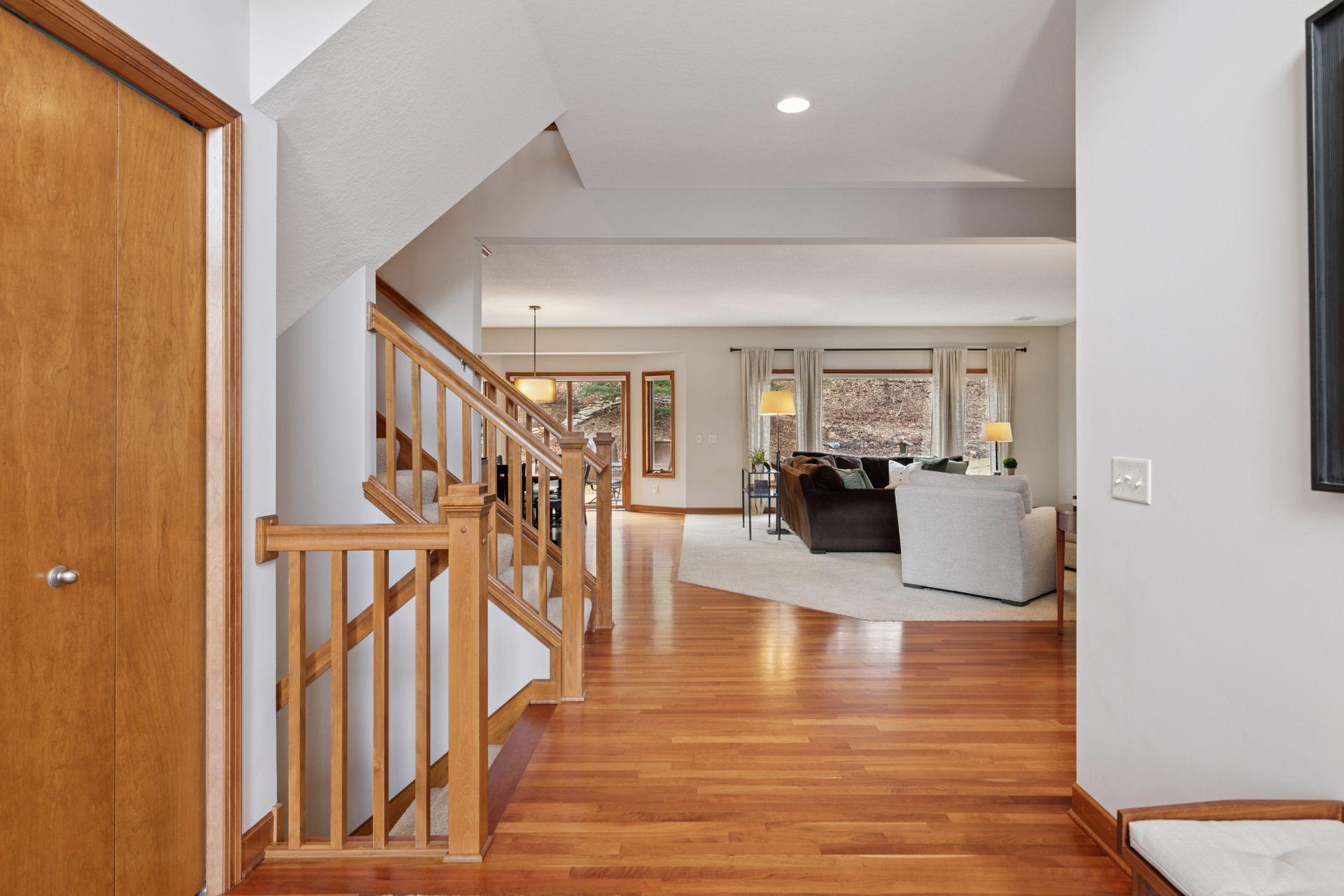 1490 Pinetree Trail