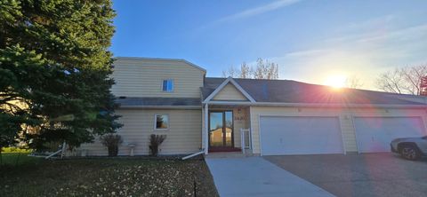 Photo of 3420 17th Avenue S #A, Fargo, ND 58103 (MLS # 6816988)