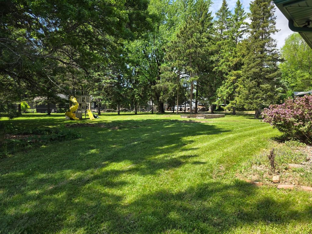 Photo of 1980 58th Street E, Inver Grove Heights, MN 55077 (MLS # 7084516)