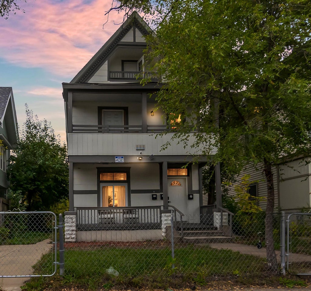 Photo of 3310 Chicago Avenue, Minneapolis, MN 55407 (MLS # 7162268)