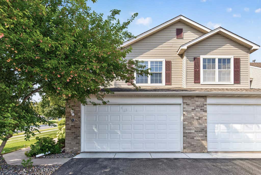 Photo of 5100 Holly Lane N #1801, Plymouth, MN 55446 (MLS # 7123069)