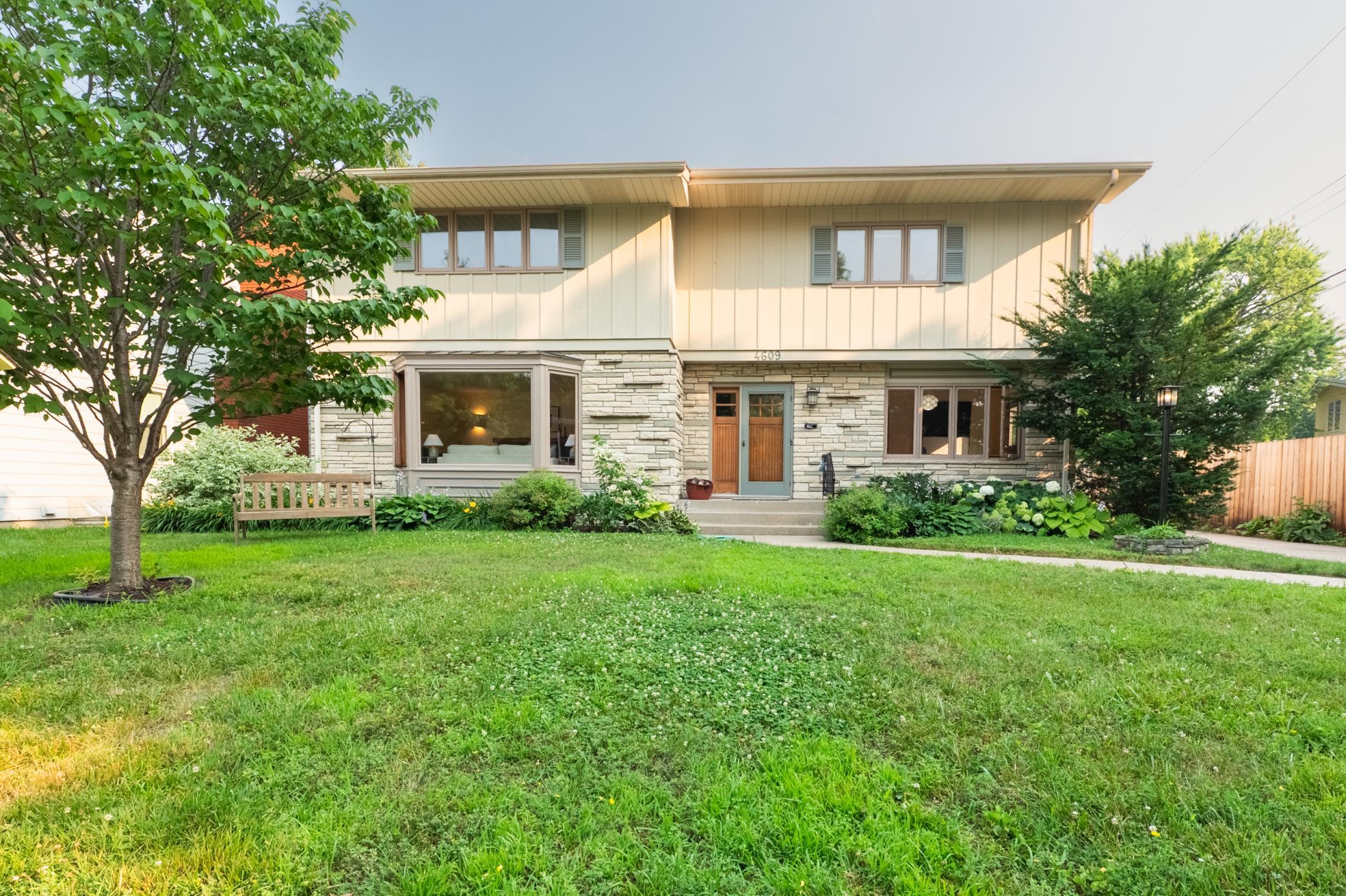 4609 Coffey Lane
