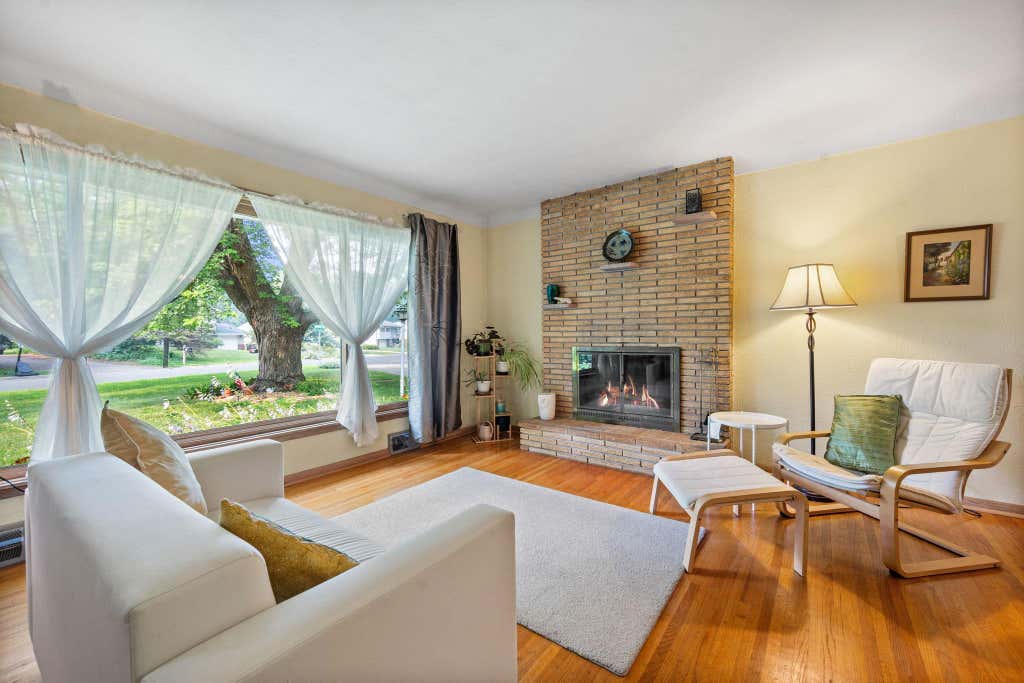 Photo of 545 Miriam Street, Mendota Heights, MN 55118 (MLS # 7061063)