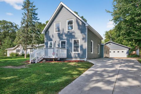 Photo of 316 Young Street N, Prescott, WI 54021 (MLS # 6787180)