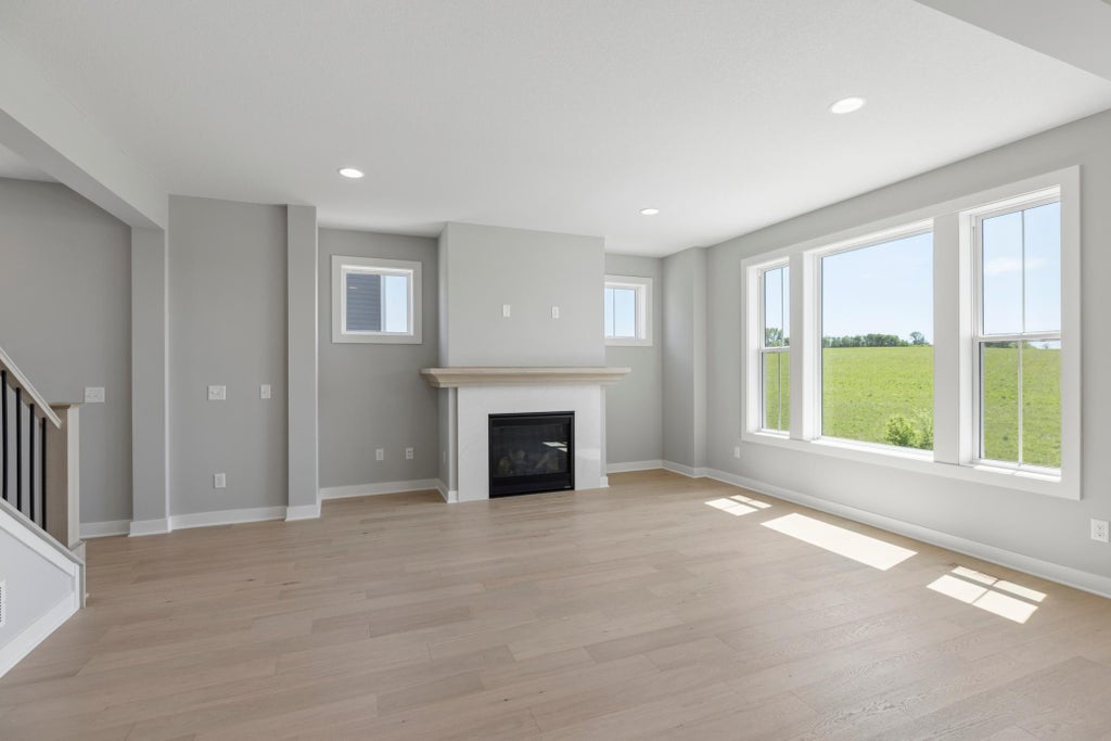 Photo of 10409 Blackmoor Road, Woodbury, MN 55129 (MLS # 7148974)