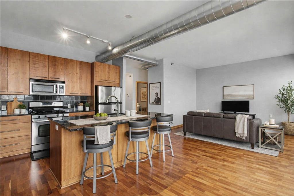 Photo of 1211 Lagoon Avenue #410, Minneapolis, MN 55408 (MLS # 7126987)