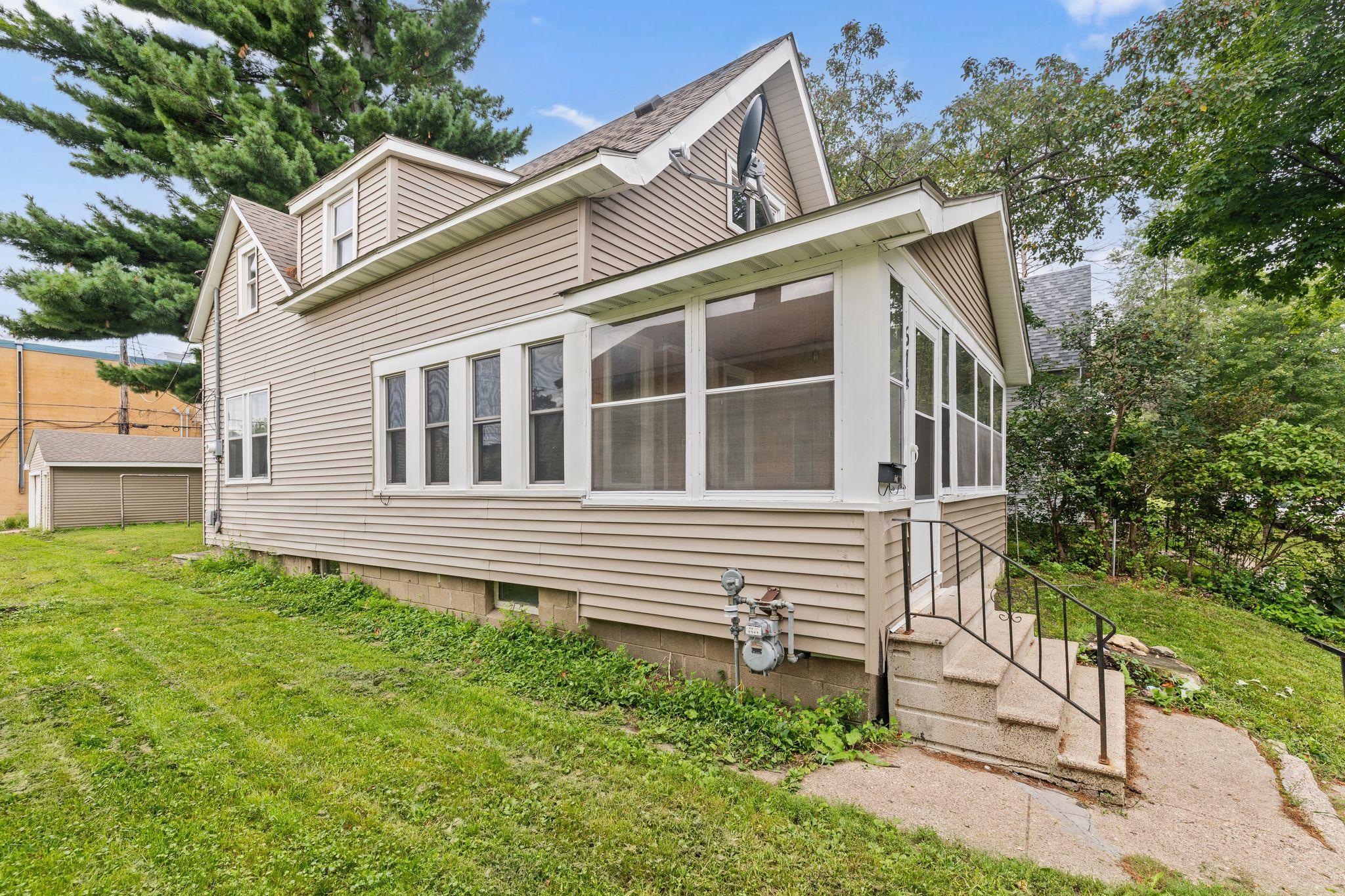 514 Sherburne Avenue