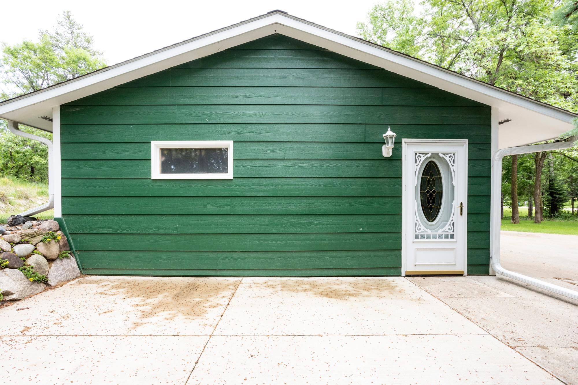 8176 Greenwood Road