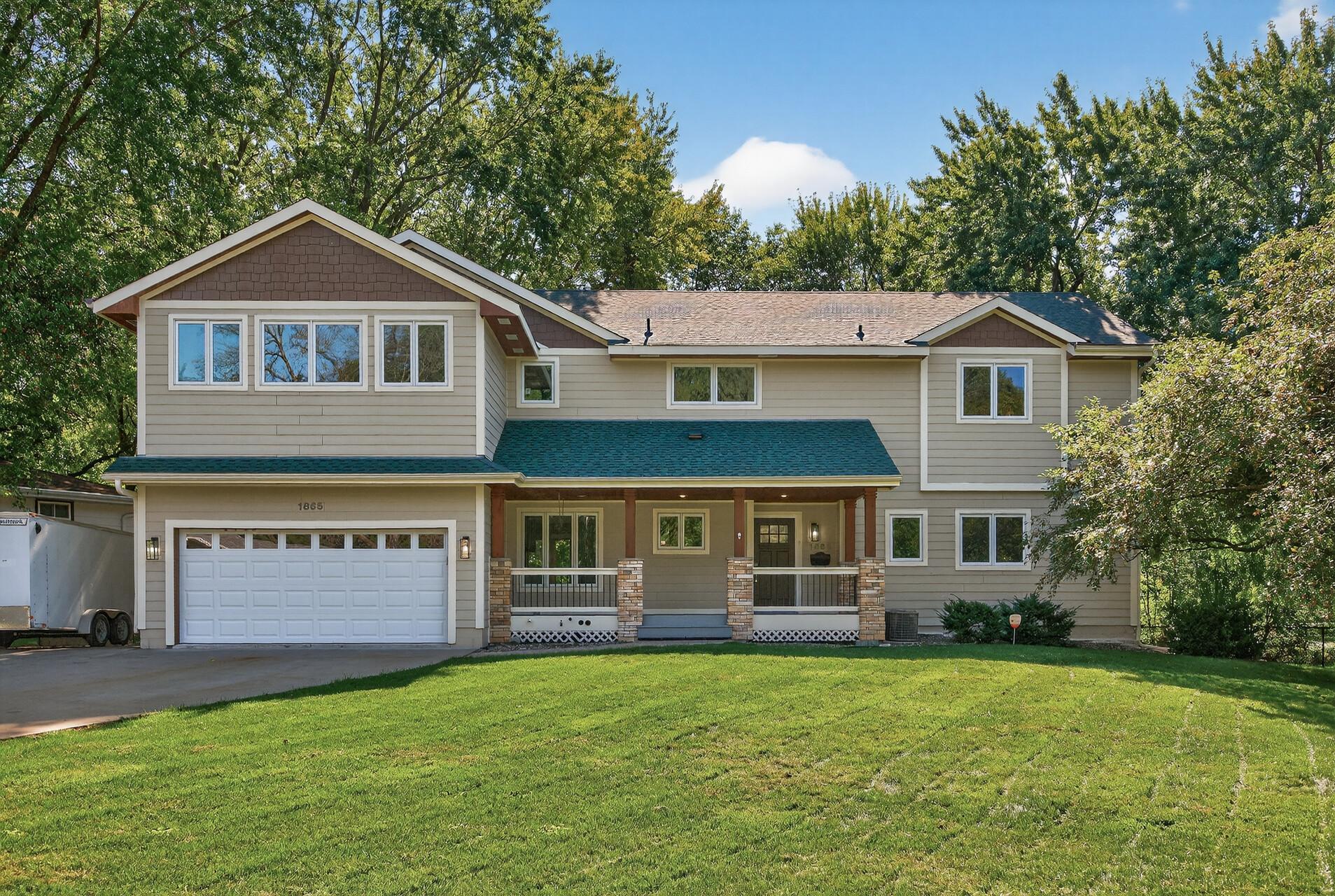 1865 Hampshire Lane N