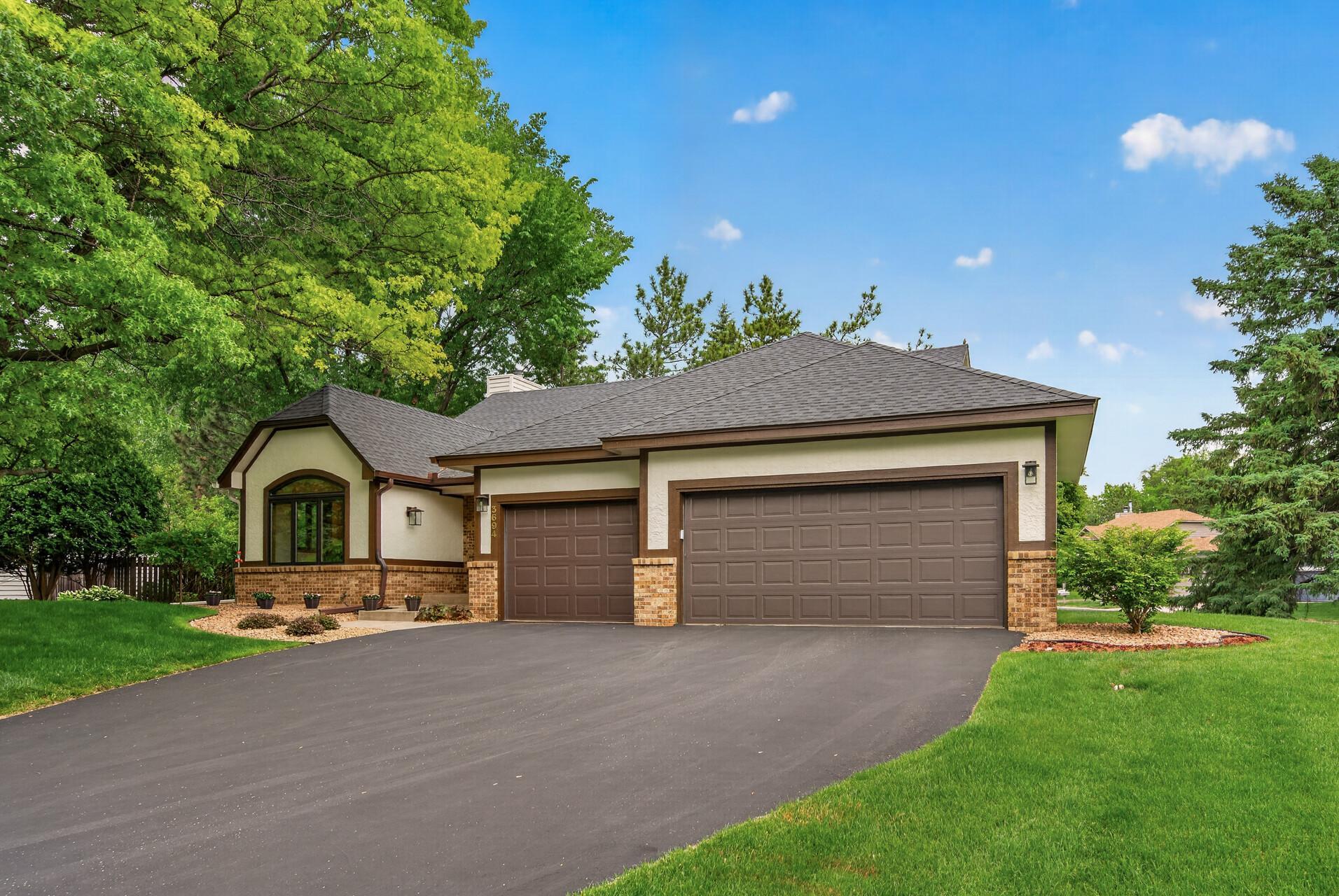 3694 Windtree Drive